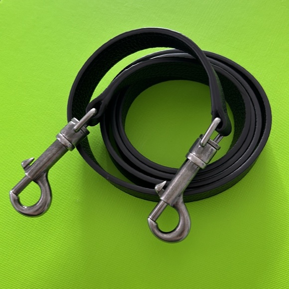 Authentic Celine cross body strap. - Picture 3 of 4